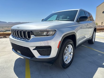 2025 Jeep Grand Cherokee LAREDO X 4X4 Sport Utility