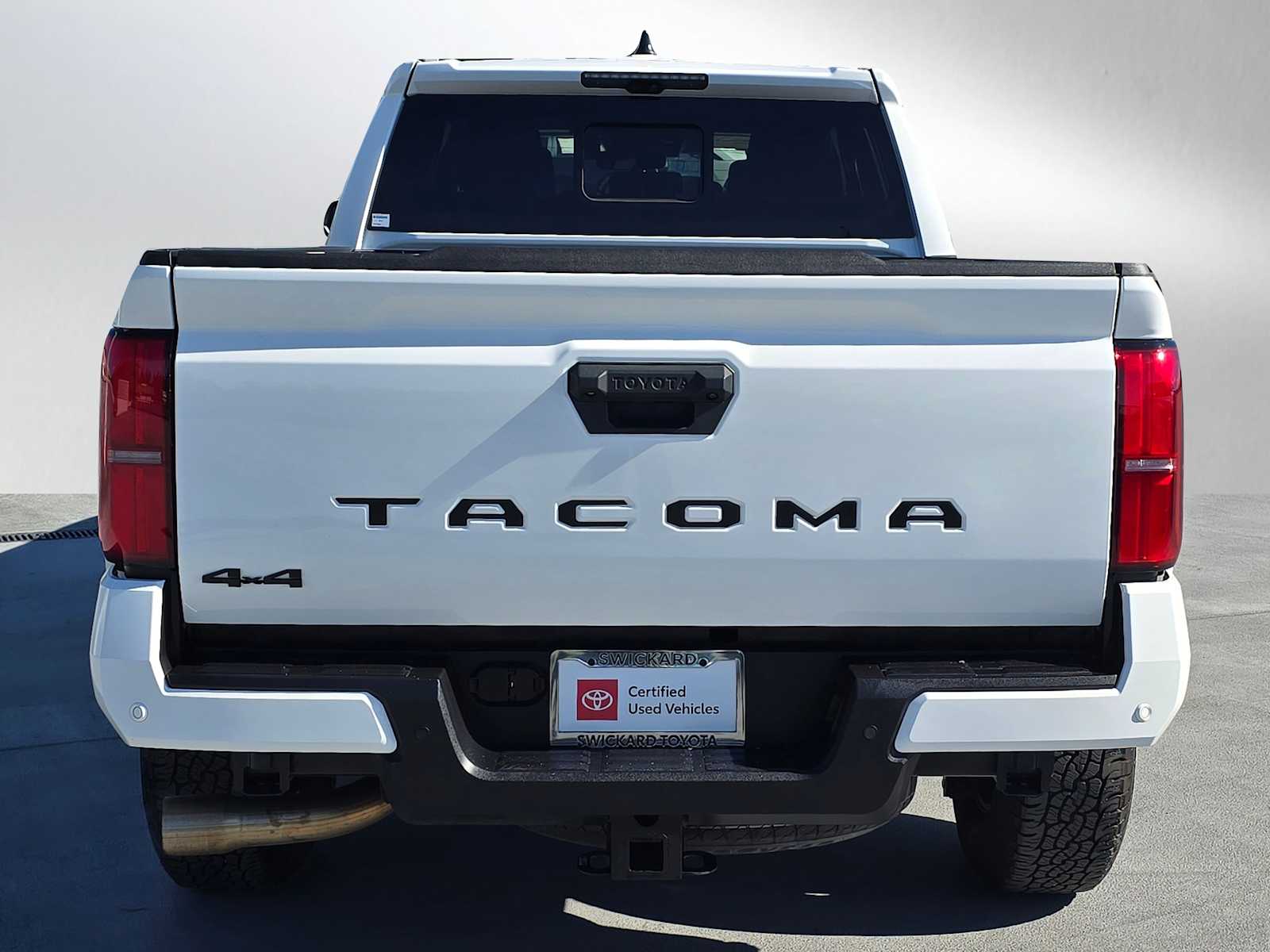 2024 Toyota Tacoma TRD Double Cab photo 4