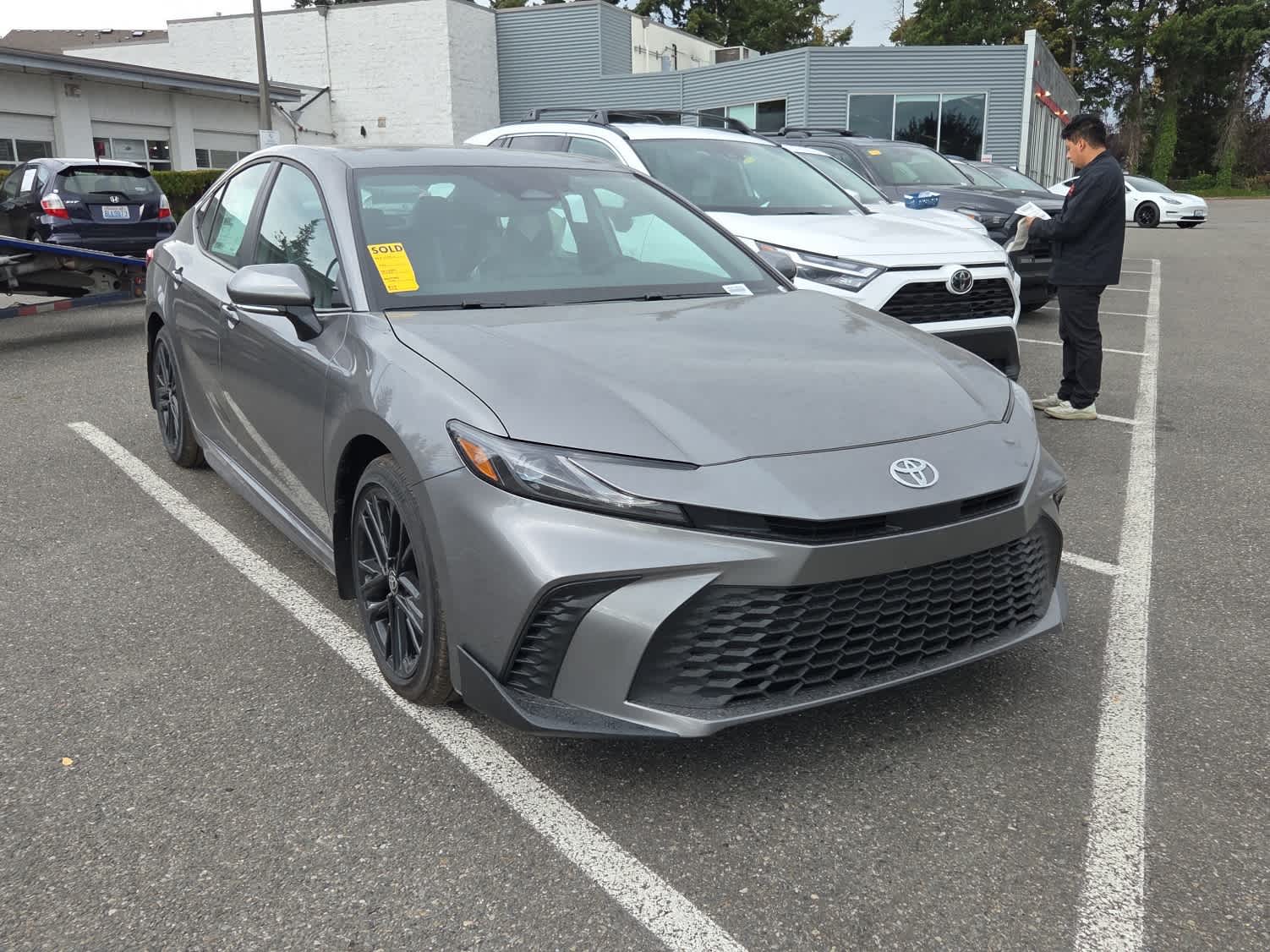 2025 Toyota Camry LE photo 2