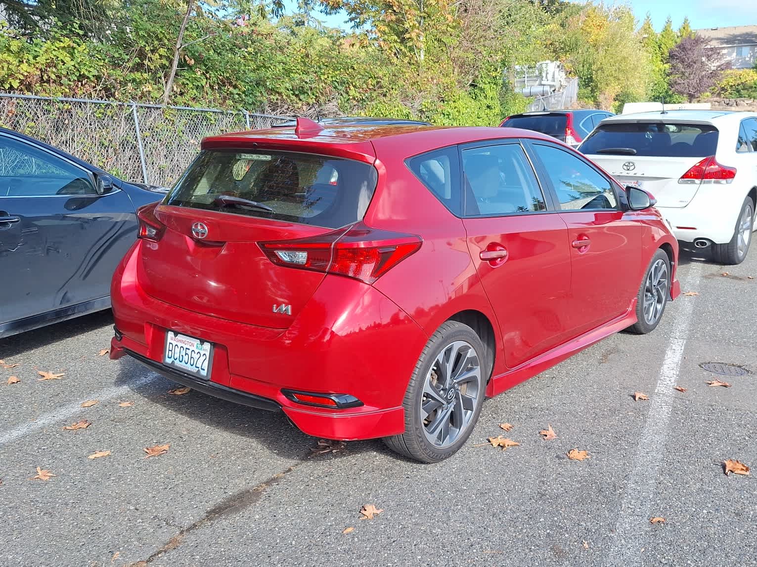 2016 Scion iM Base photo 3