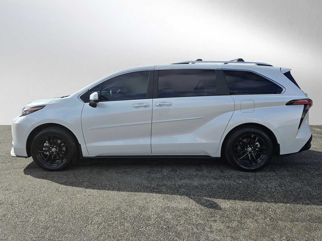 Certified 2025 Toyota Sienna Platinum 7 Passenger Van Passenger Van