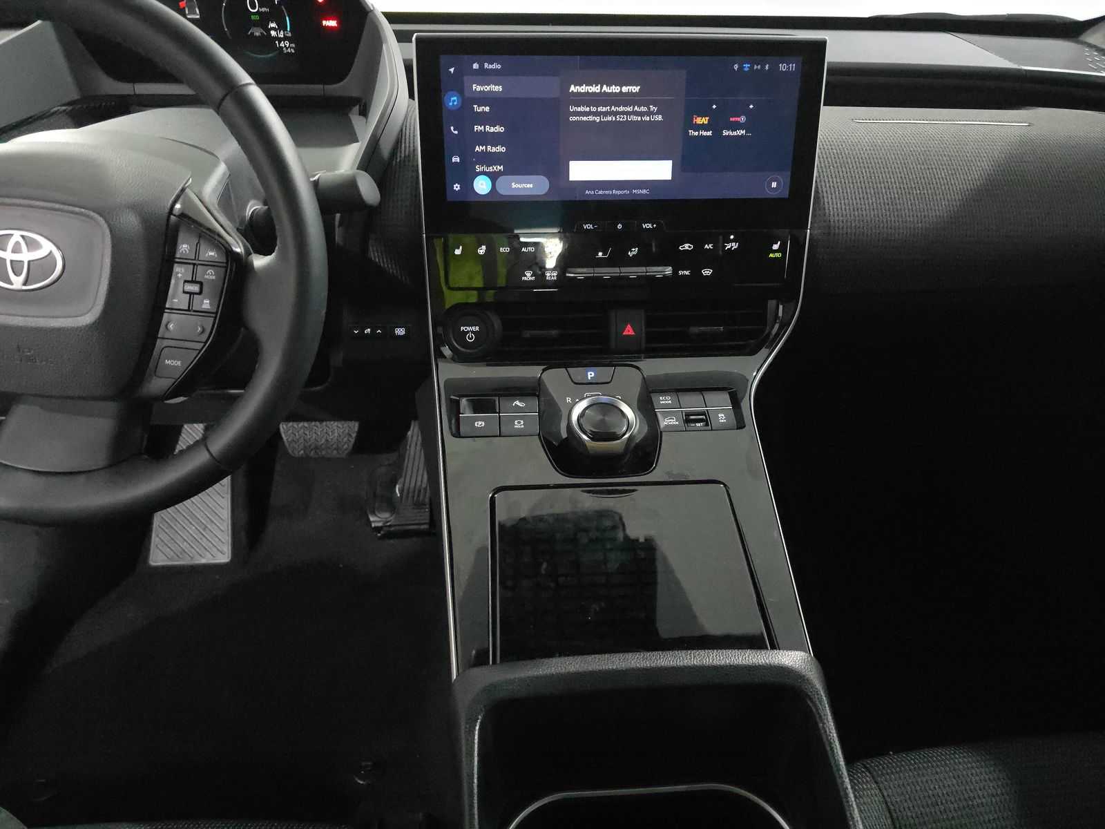 2023 Toyota bZ4X XLE photo 3