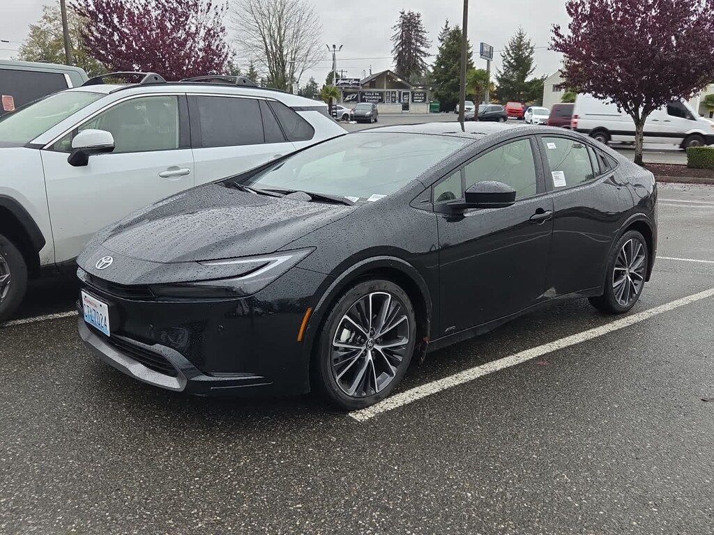 Certified 2024 Toyota Prius XLE Hatchback