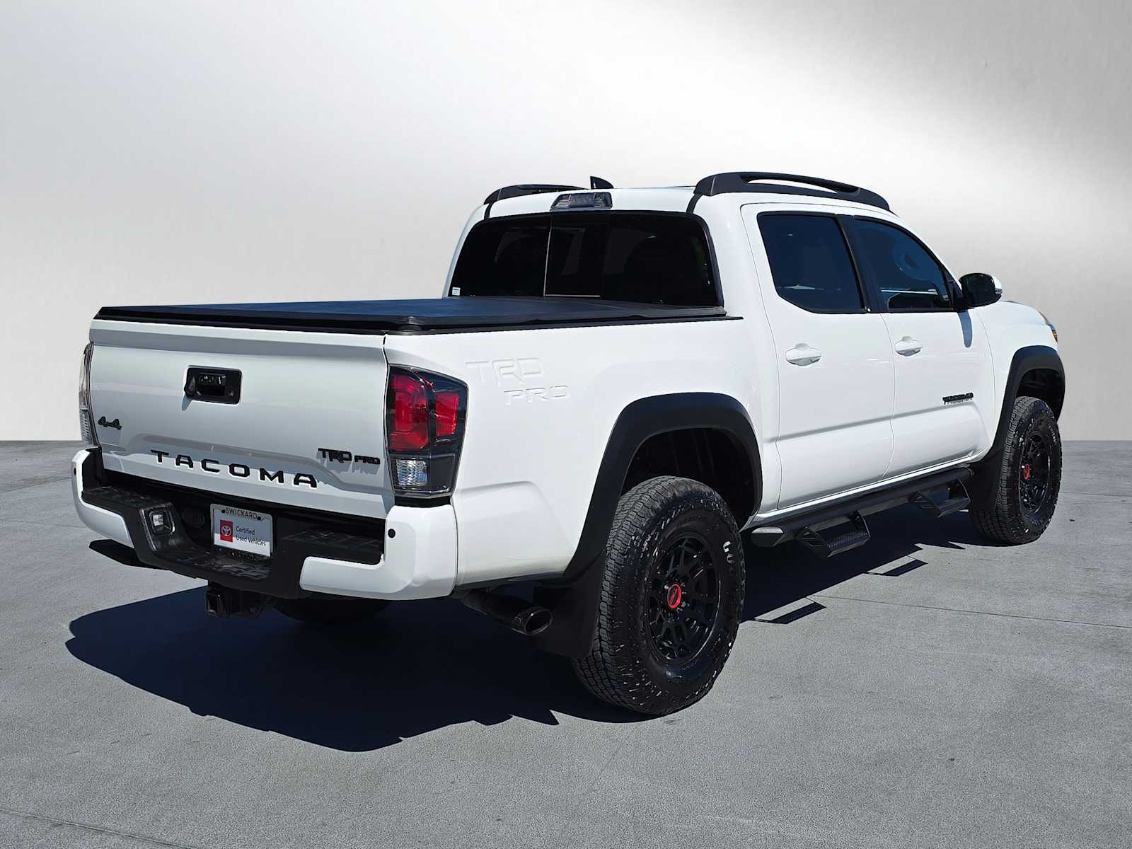 2023 Toyota Tacoma TRD Pro V6 photo 3