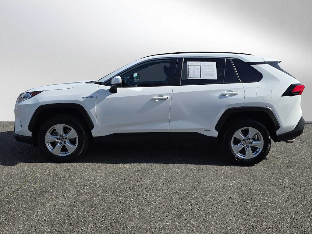 Used 2021 Toyota RAV4 Hybrid XLE SUV
