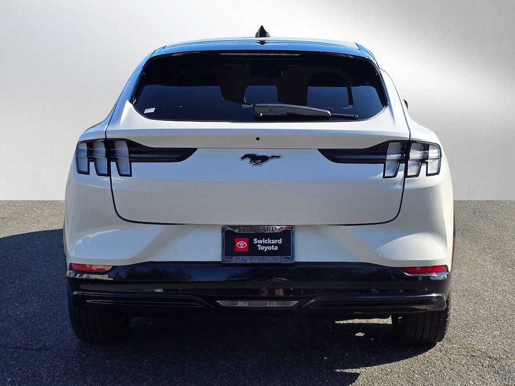 Used 2024 Ford Mustang Mach-E Premium SUV