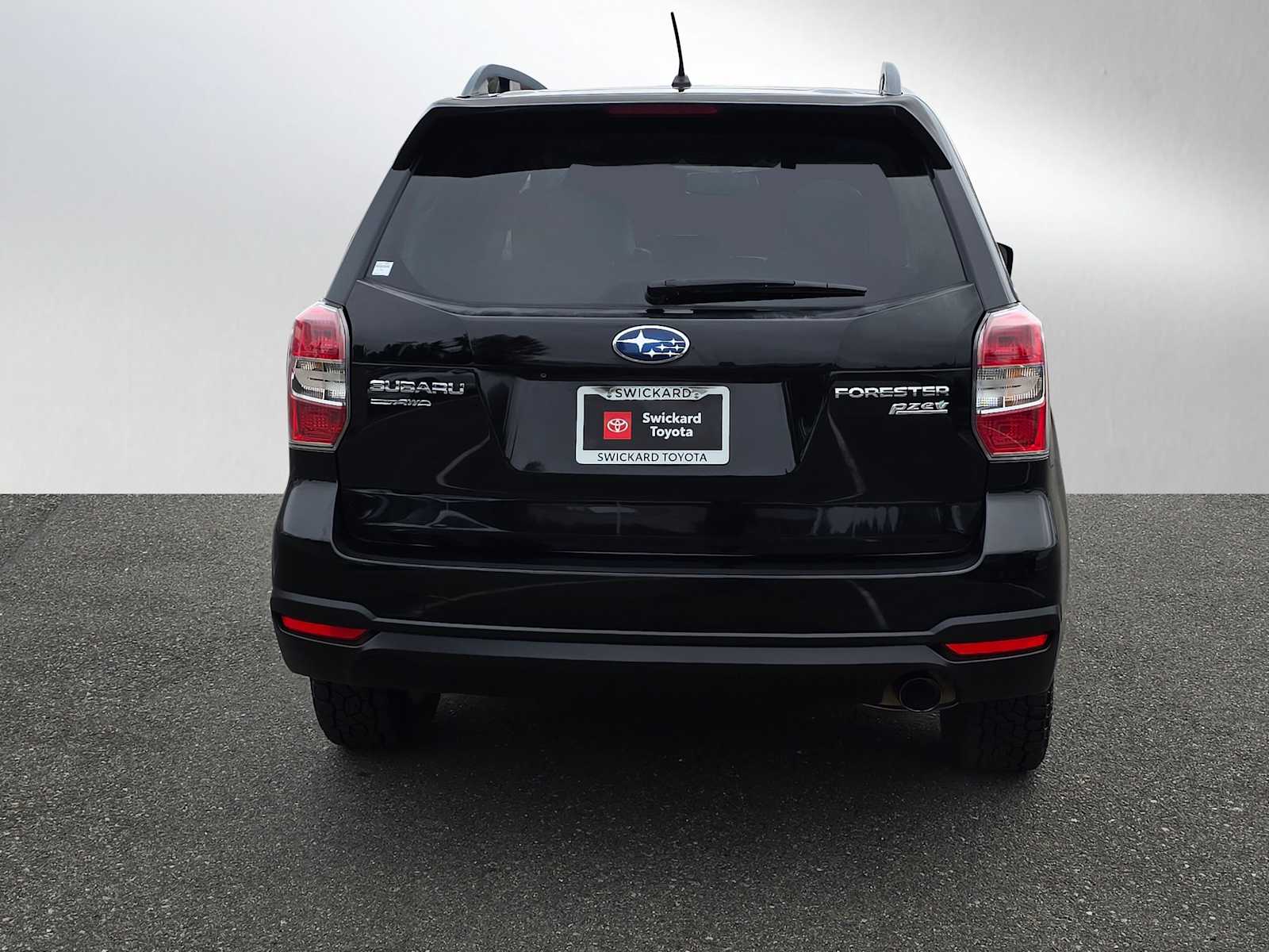 2015 Subaru Forester 2.5i Limited photo 4