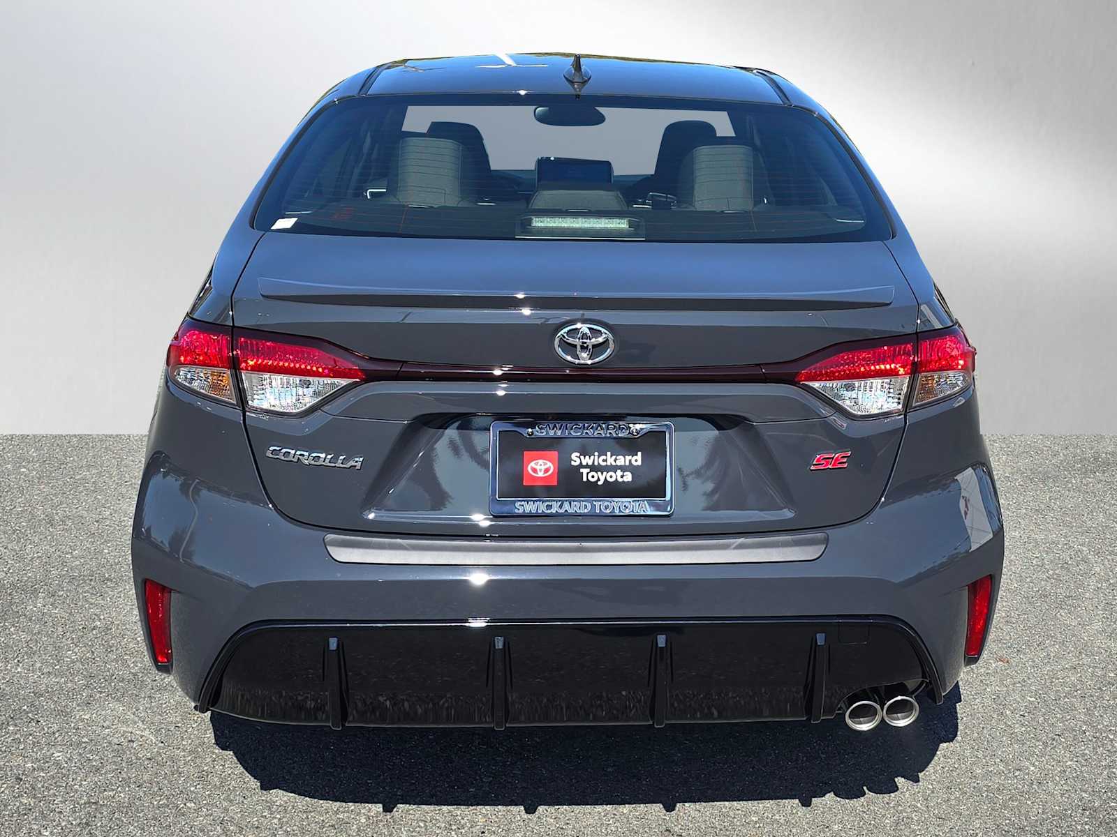 2026 Toyota Corolla SE photo 4