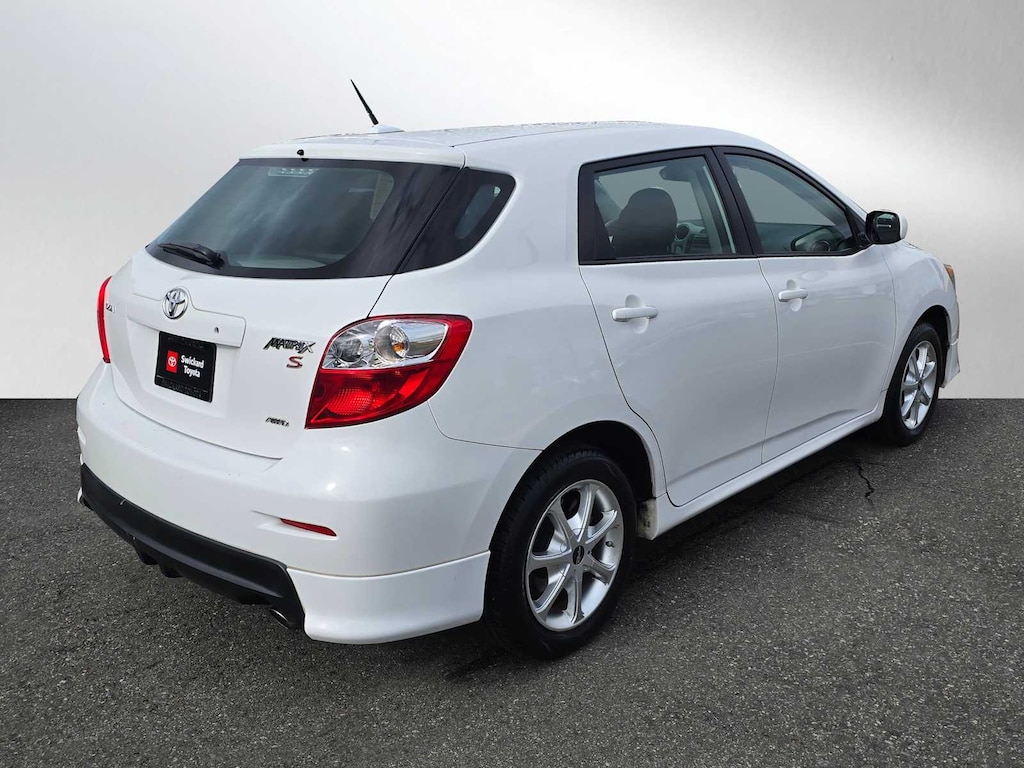 Used 2009 Toyota Matrix S Hatchback