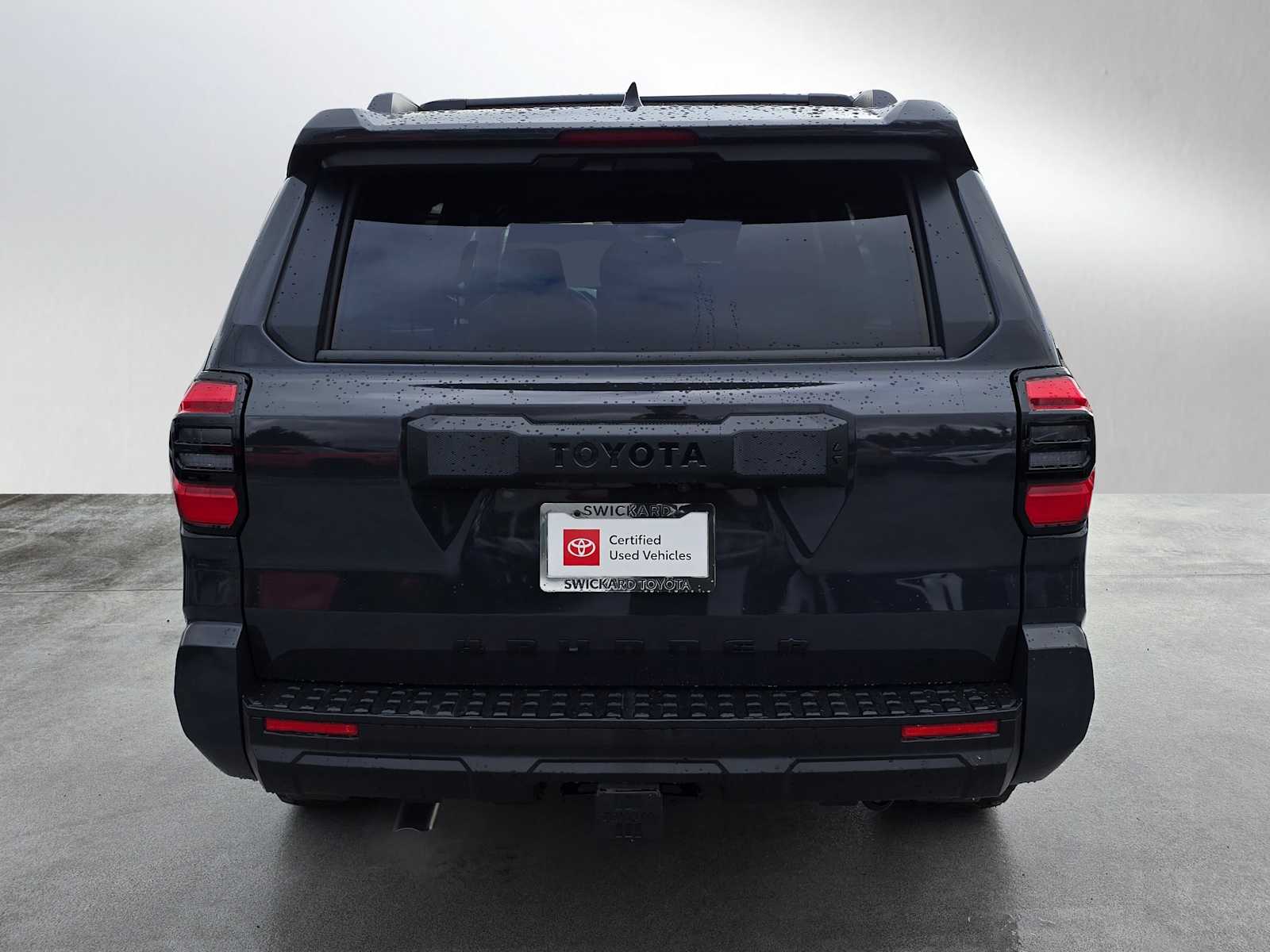 2025 Toyota 4Runner SR5 photo 3