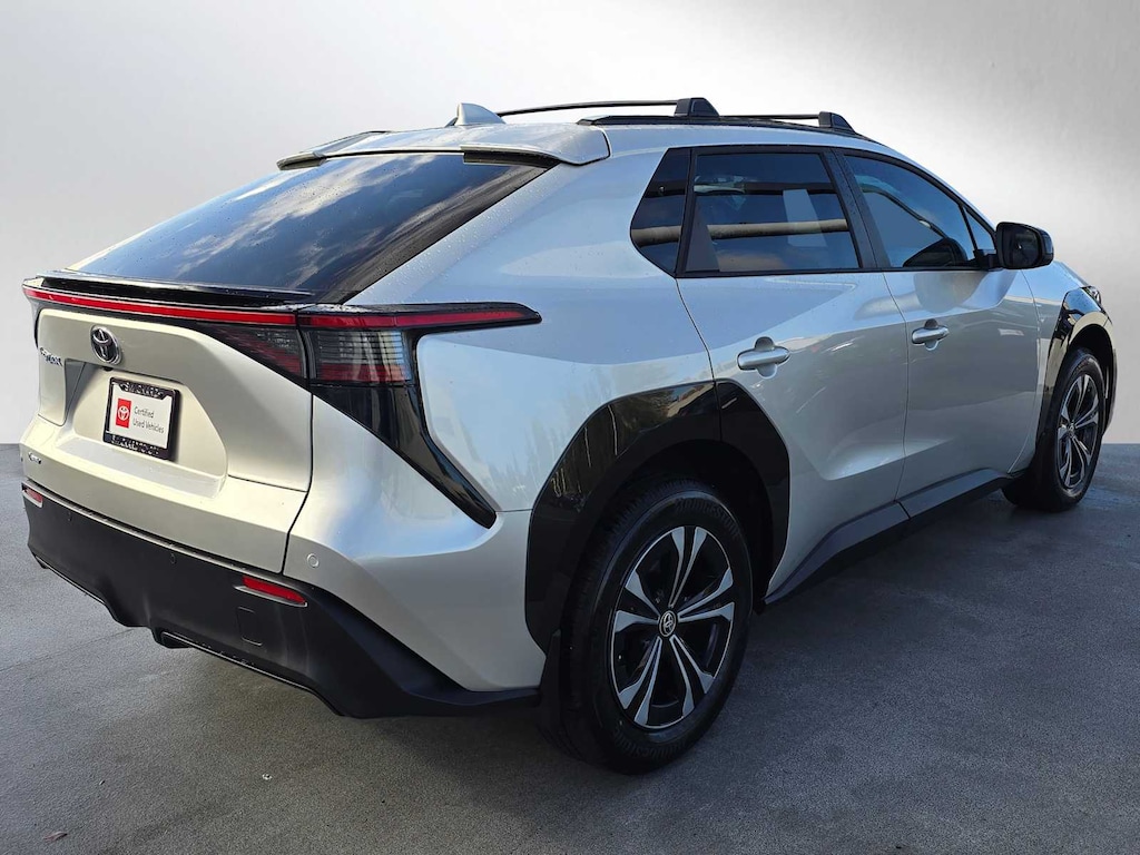 Used 2025 Toyota bZ4X XLE SUV