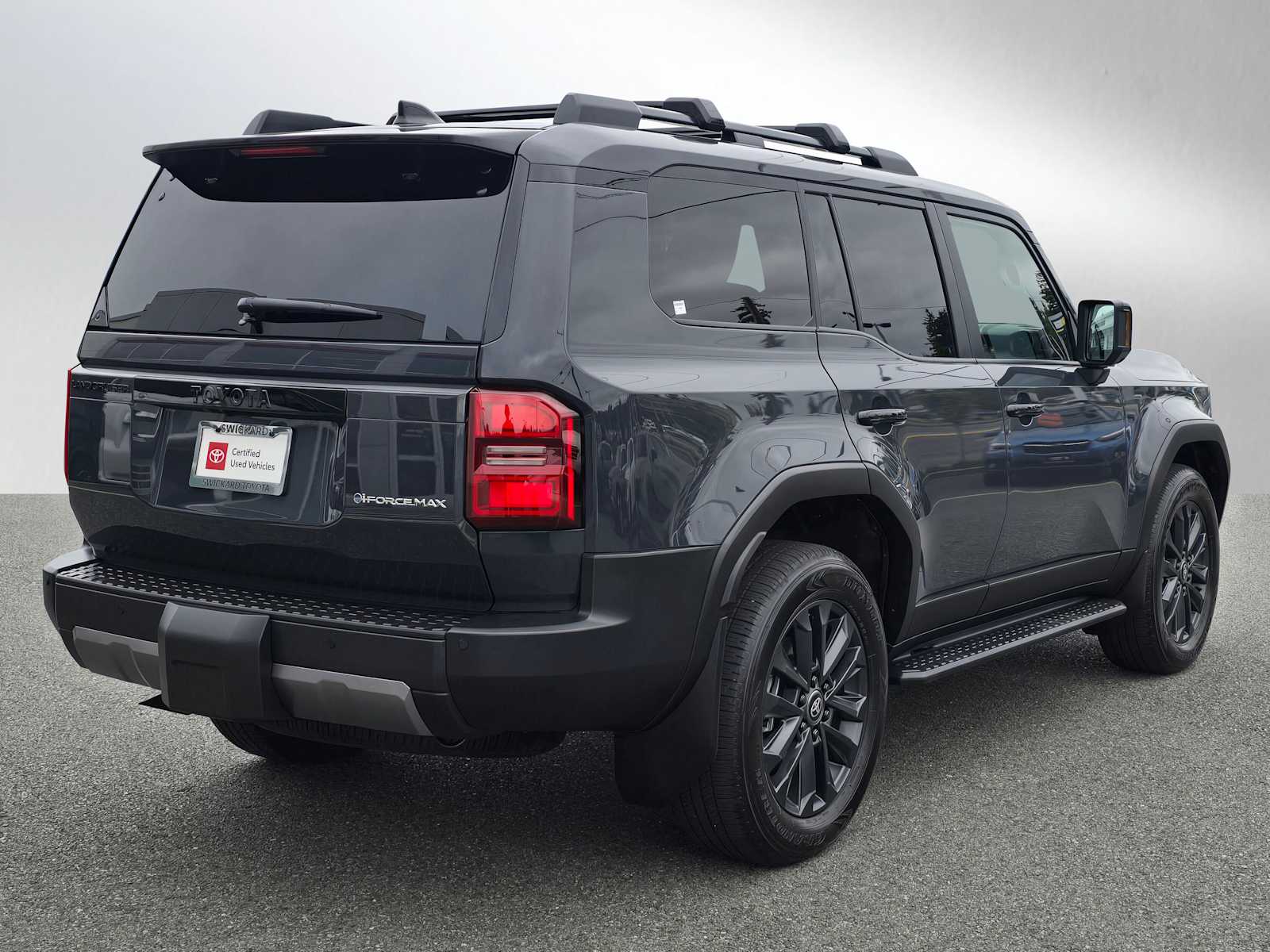 2024 Toyota Land Cruiser Base photo 3