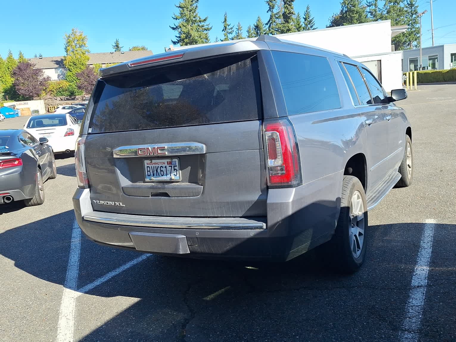2020 Gmc Yukon XL Denali photo 3
