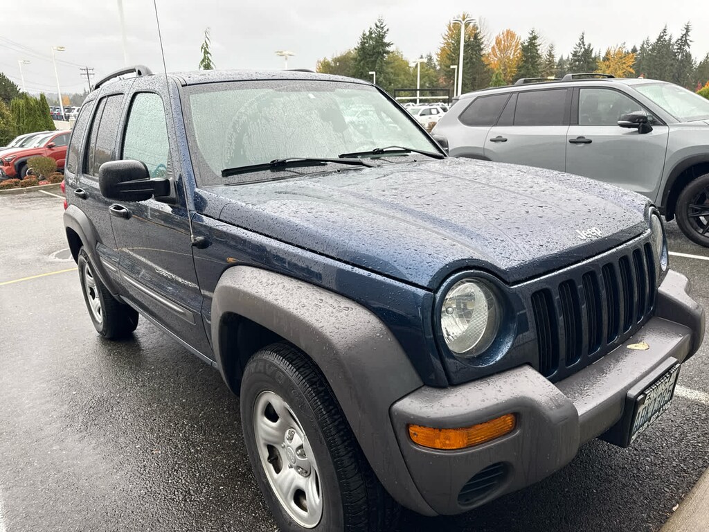 Used 2003 Jeep Liberty Sport SUV
