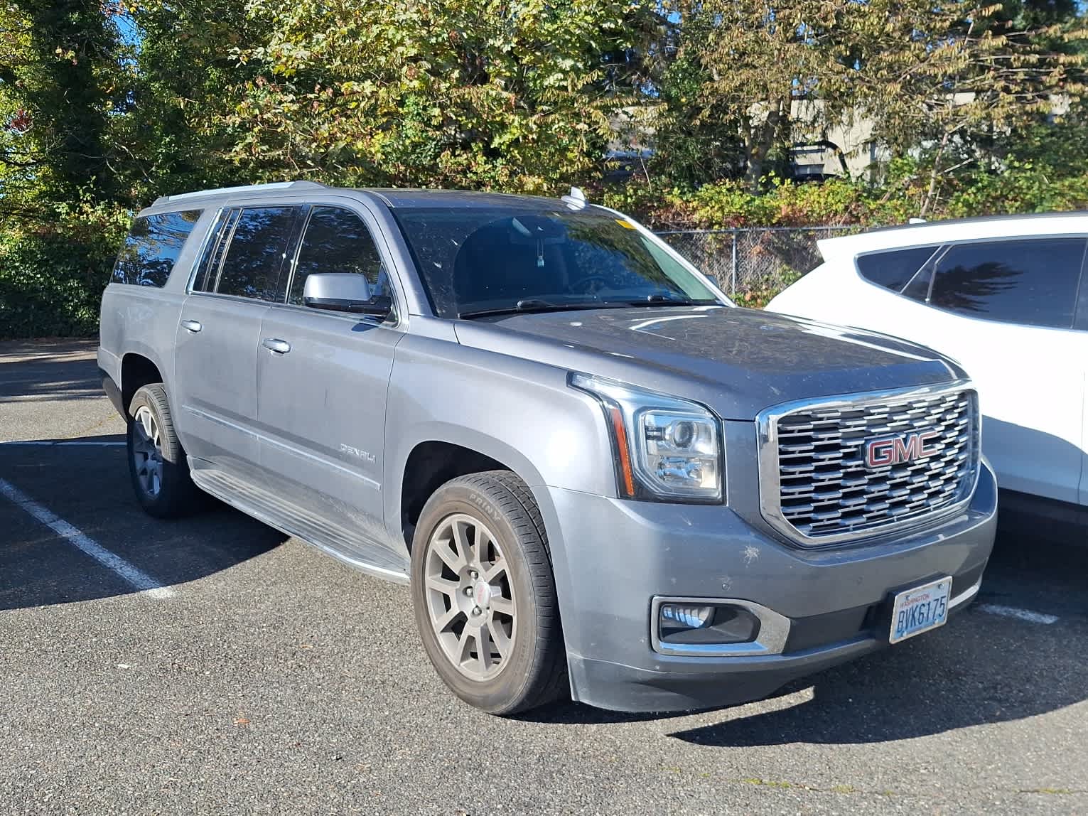 2020 Gmc Yukon XL Denali photo 2