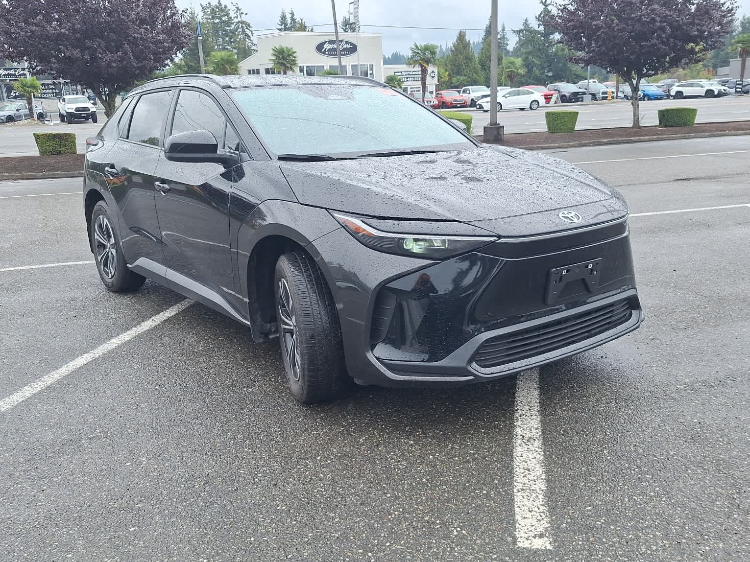 2024 Toyota bZ4X XLE photo 2