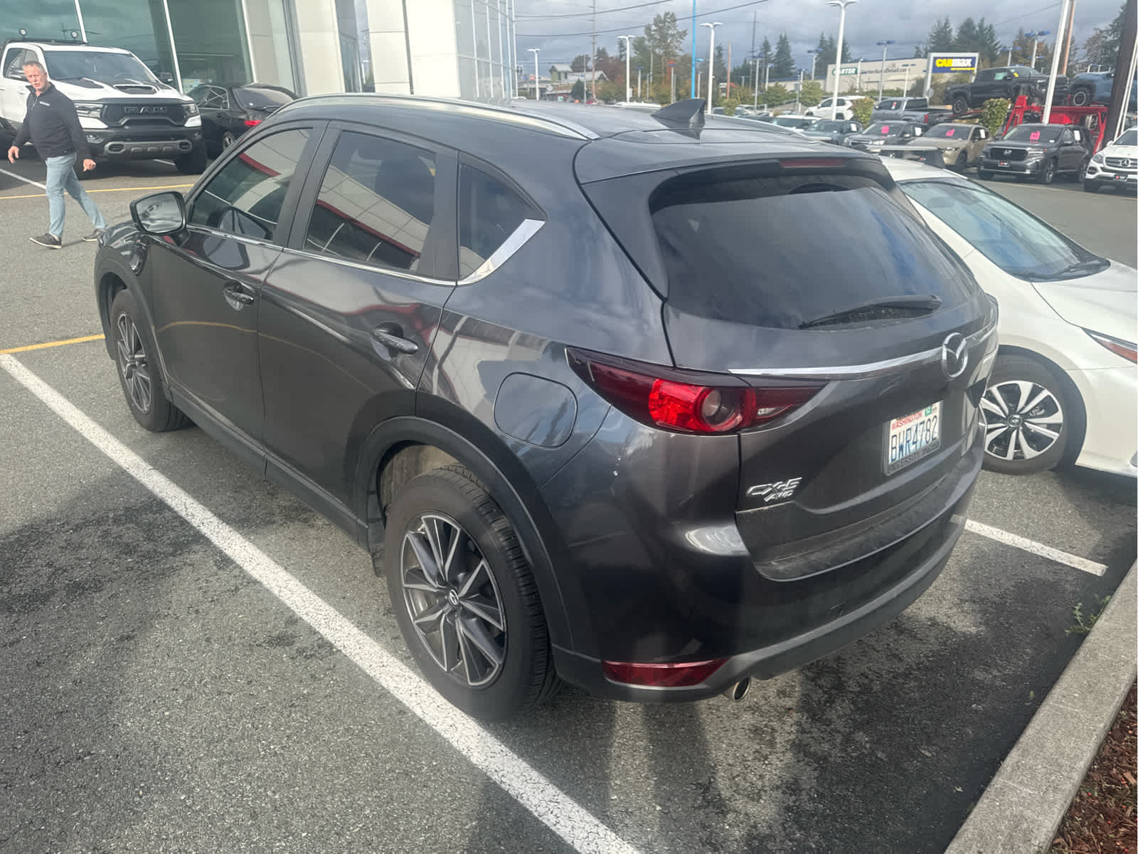 2018 Mazda CX-5 Touring photo 4