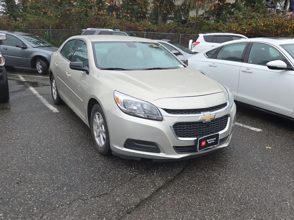 Used 2014 Chevrolet Malibu LS w/1FL Sedan