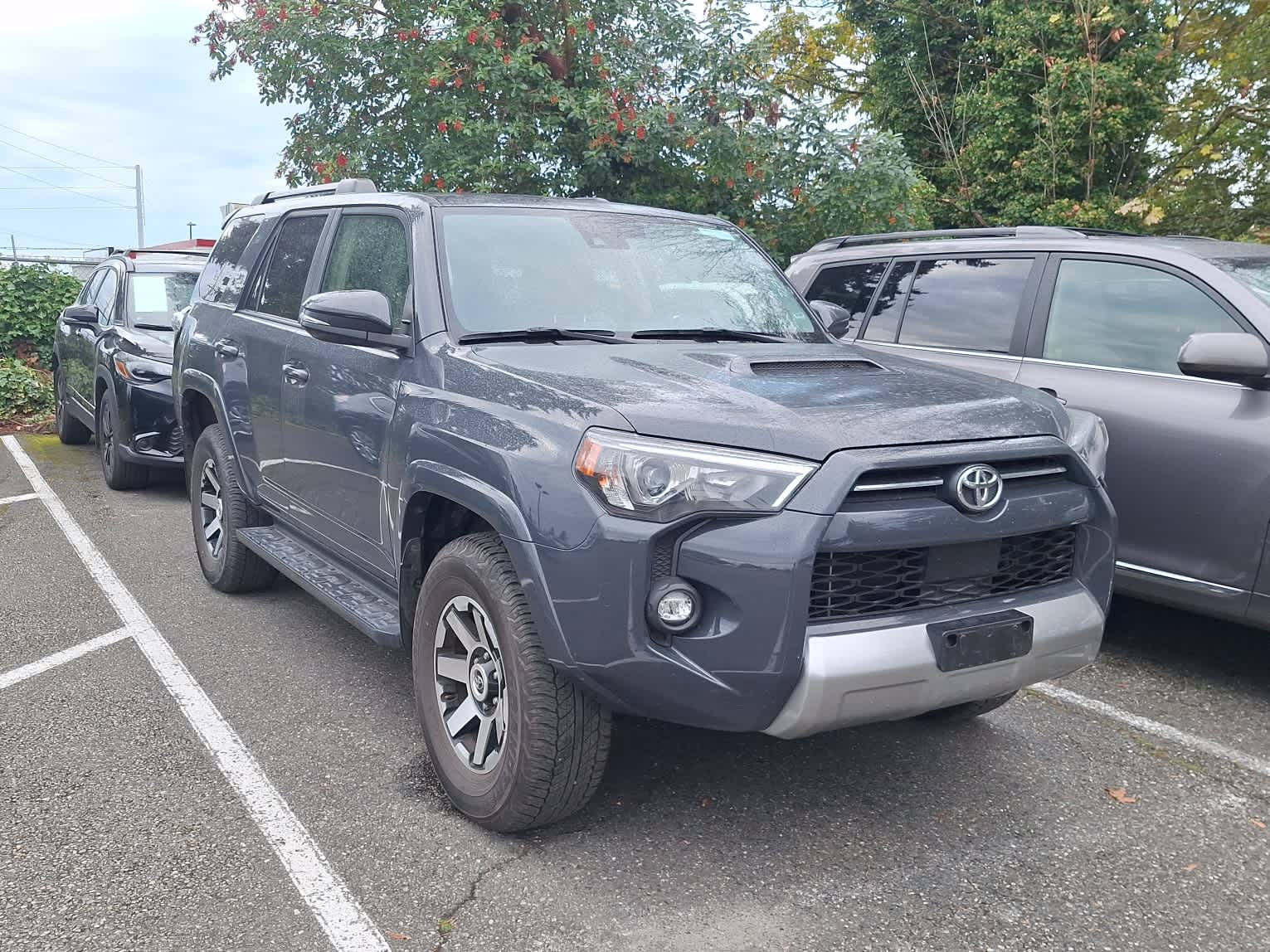 2024 Toyota 4Runner TRD Premium photo 2