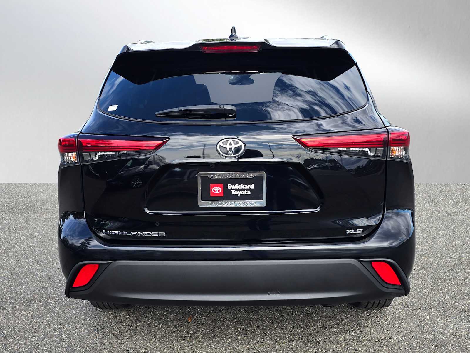 2020 Toyota Highlander XLE photo 4