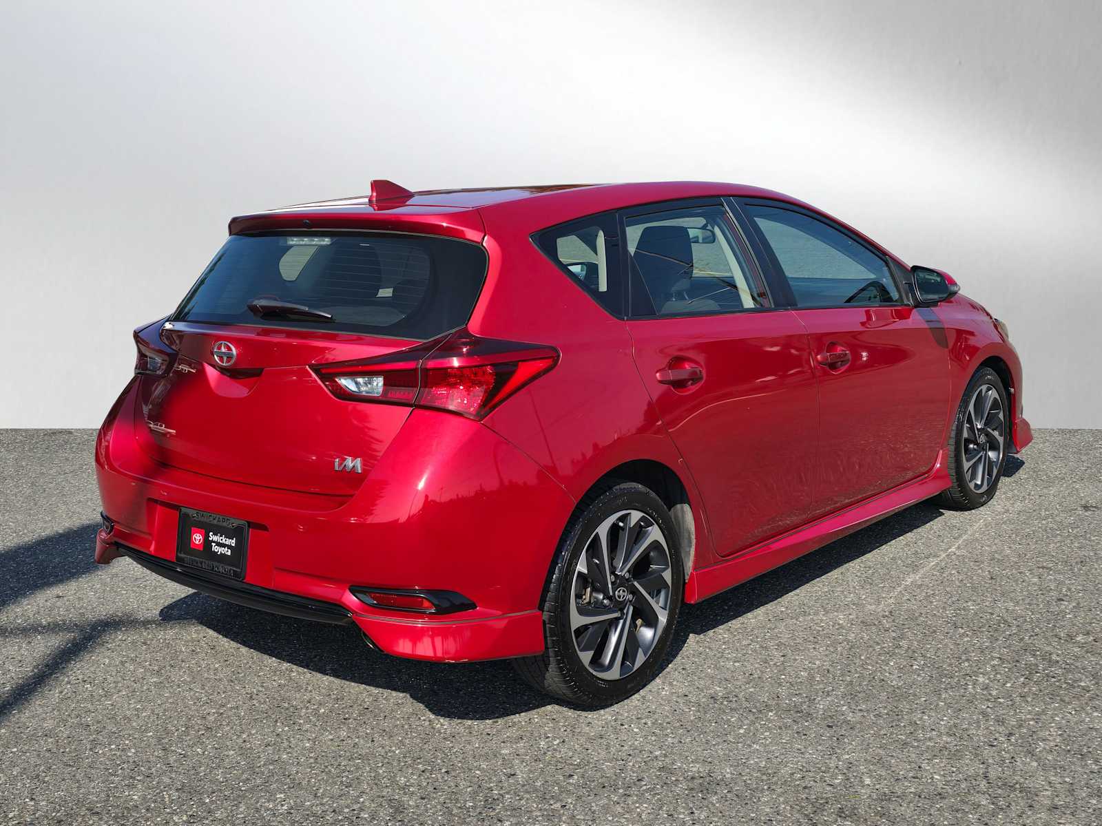 2016 Scion iM Base photo 3