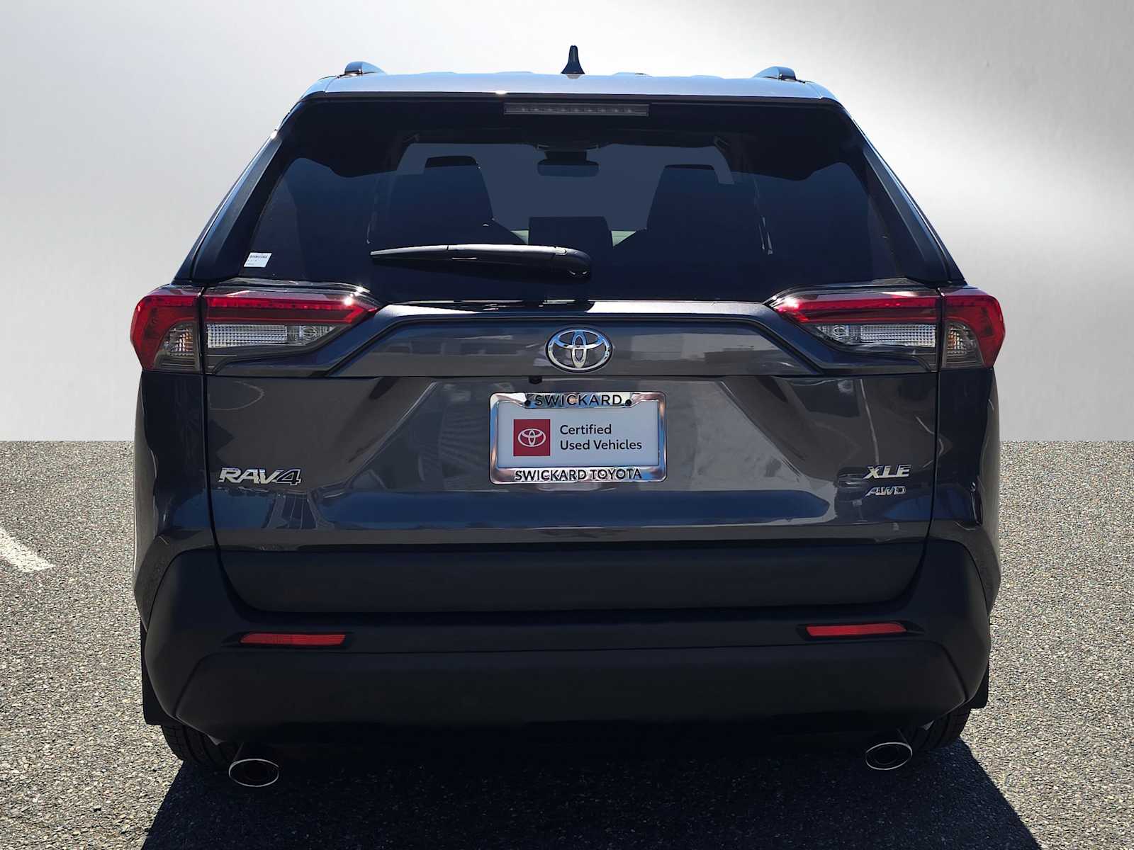 2025 Toyota RAV4 XLE Premium photo 4