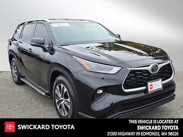 2022 Toyota Highlander XLE SUV