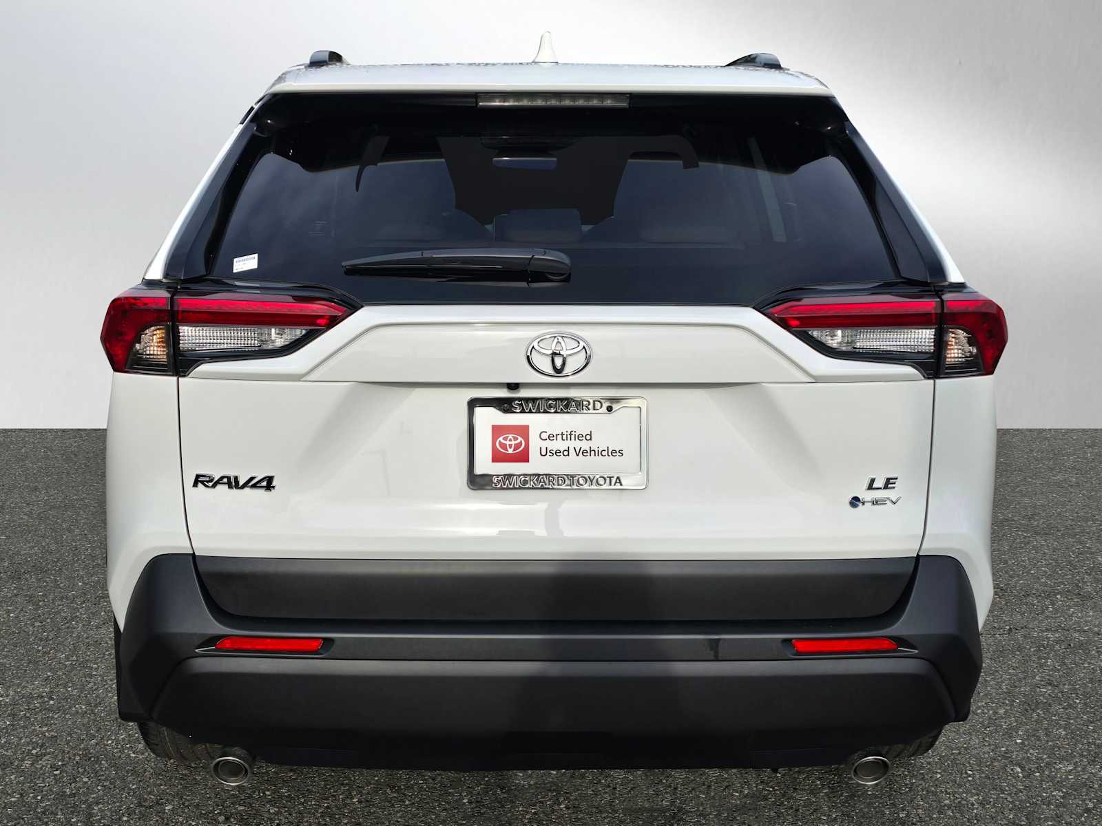 2025 Toyota RAV4 Hybrid LE photo 3