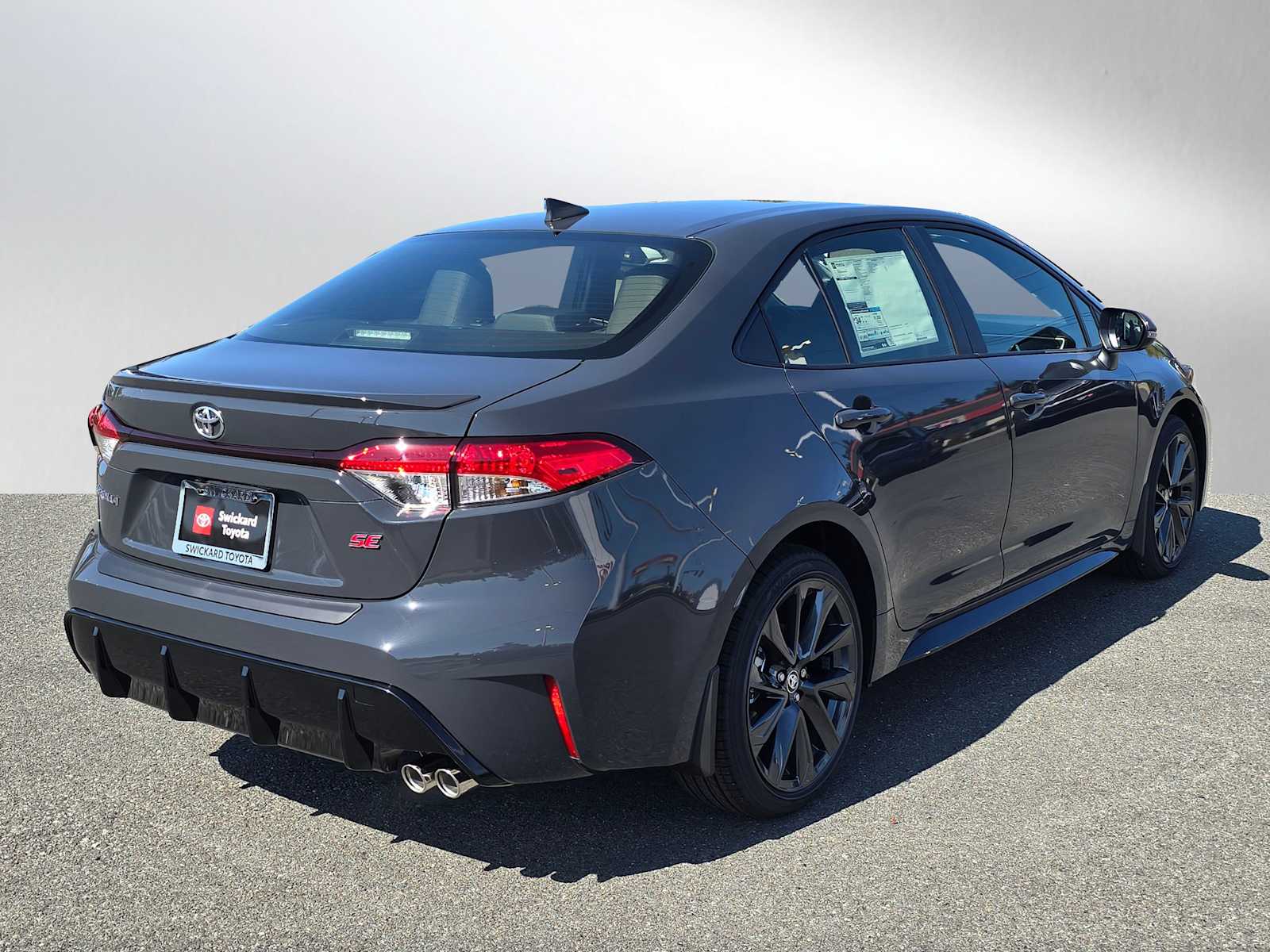 2026 Toyota Corolla SE photo 3