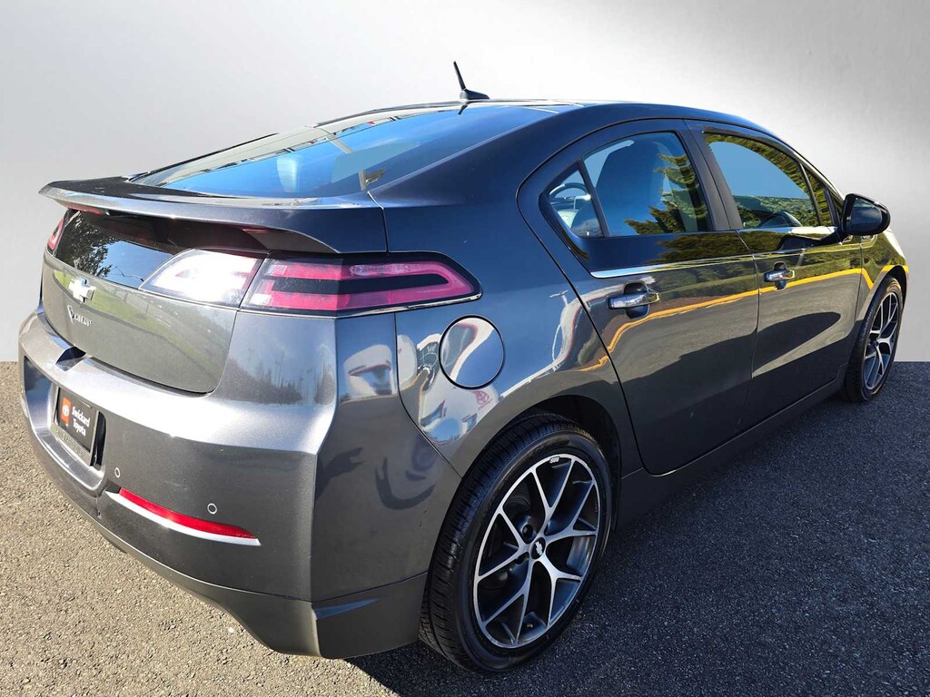 Used 2013 Chevrolet Volt Base Hatchback