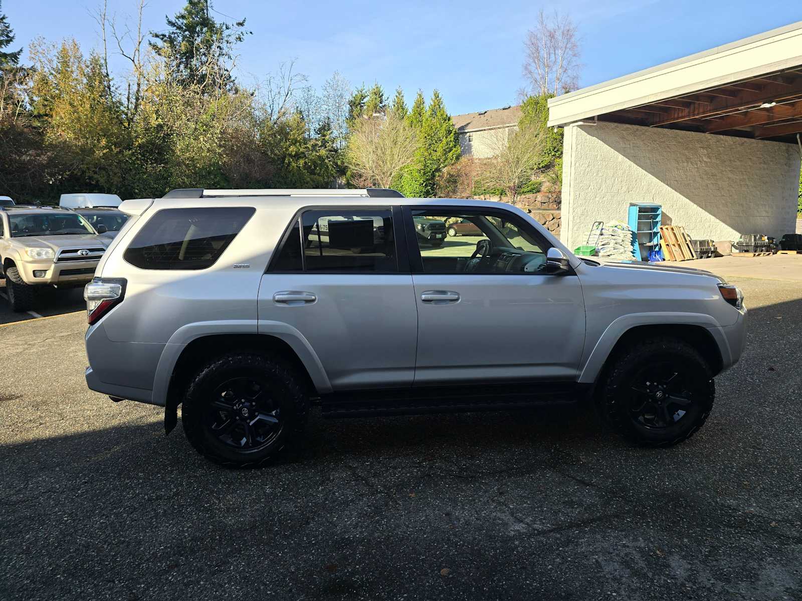 2020 Toyota 4Runner SR5 Premium photo 2