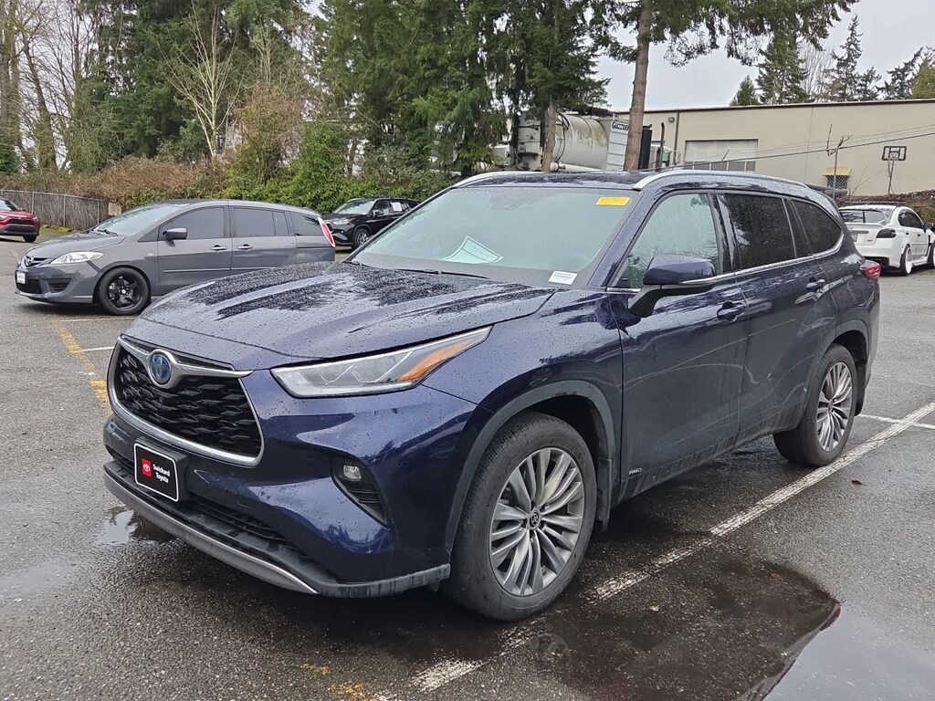 Certified 2022 Toyota Highlander Hybrid Platinum SUV