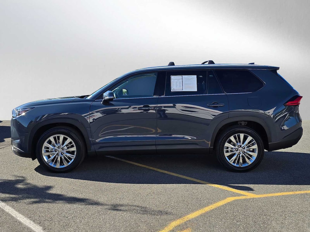 Used 2024 Toyota Grand Highlander Platinum SUV