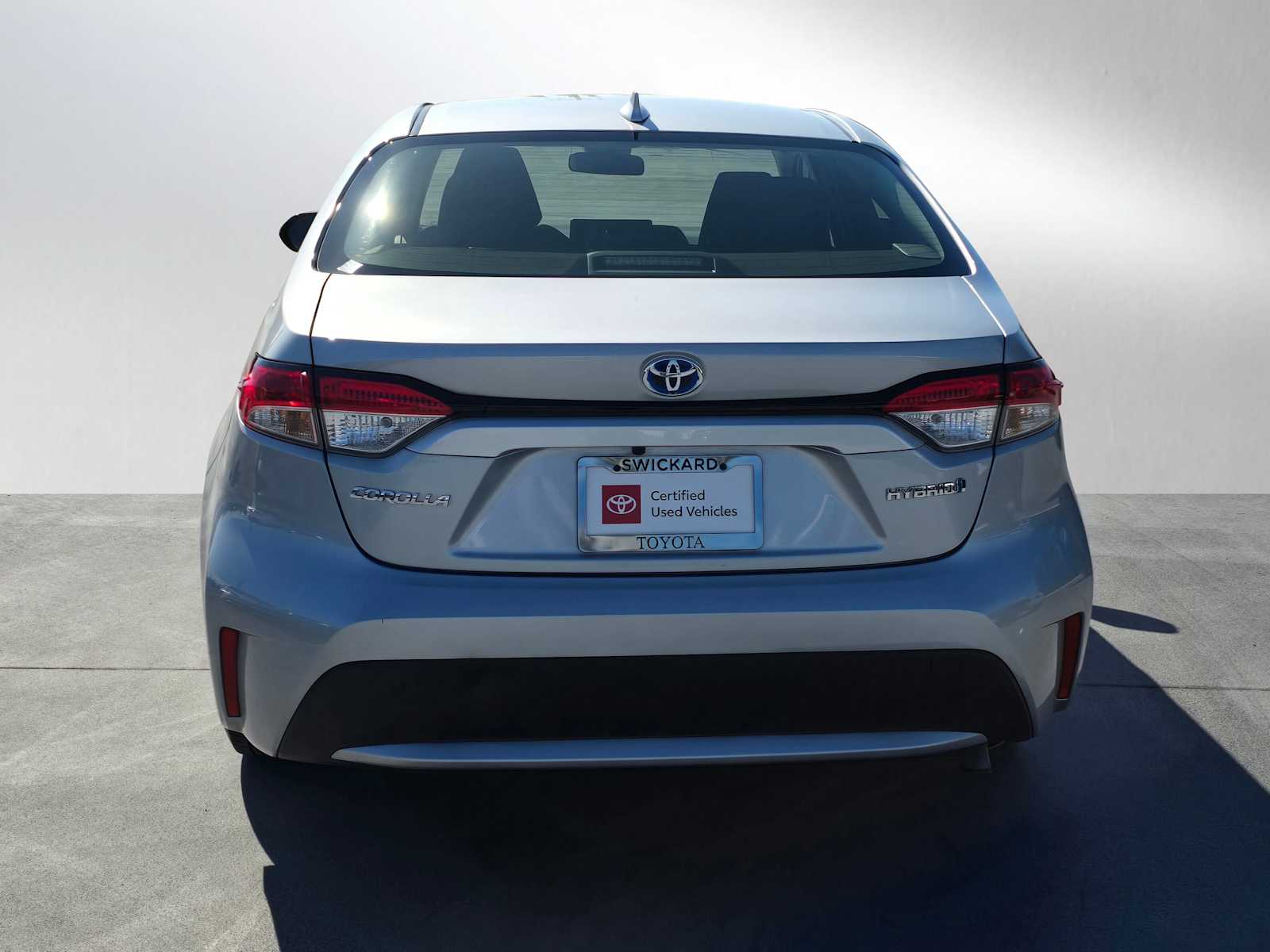 2022 Toyota Corolla Hybrid LE photo 4