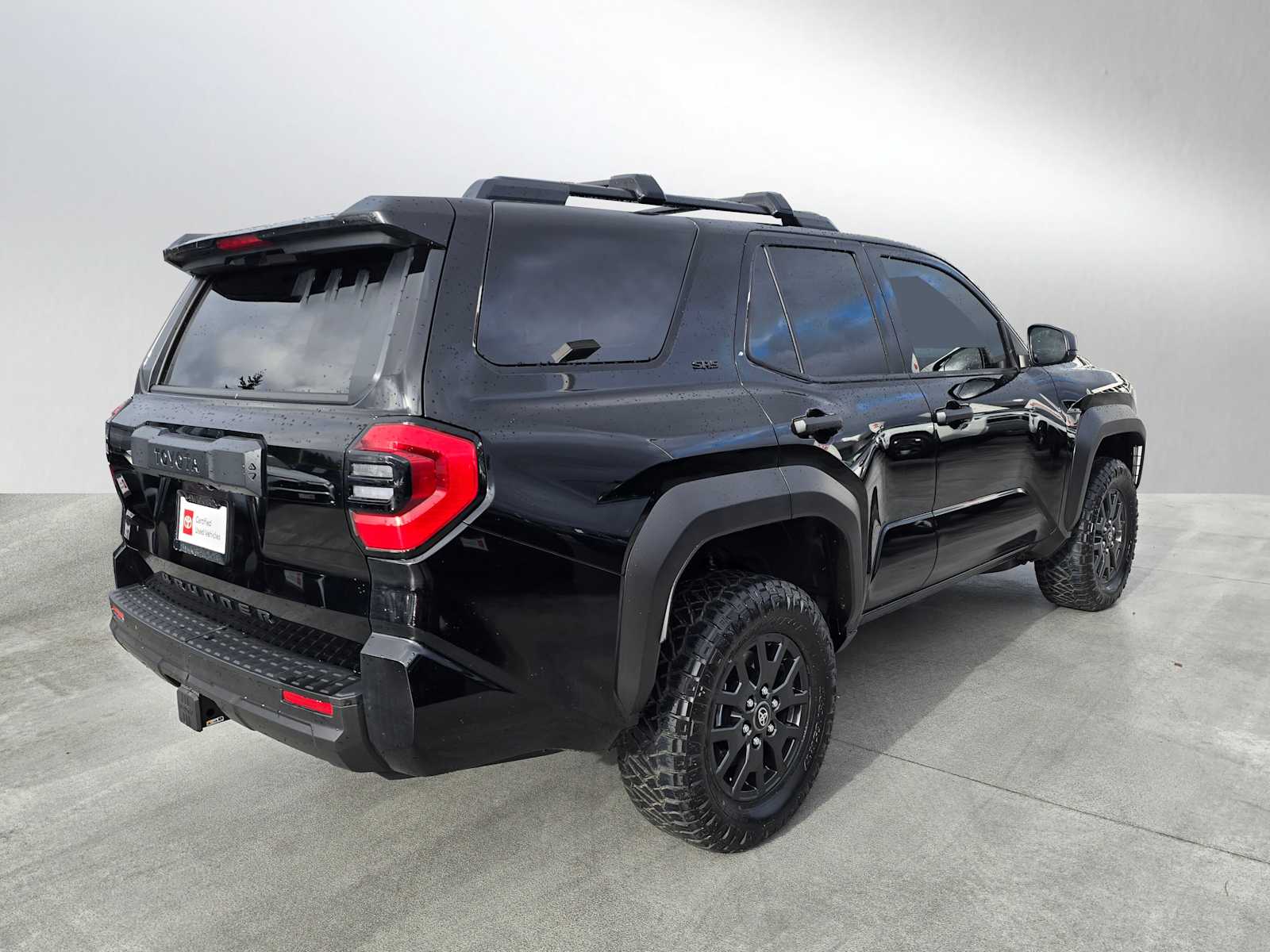 2025 Toyota 4Runner SR5 4WD photo 3