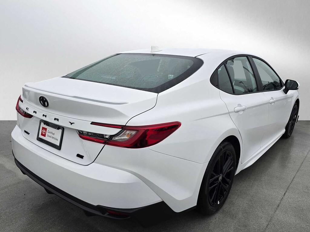 Certified 2025 Toyota Camry SE Sedan