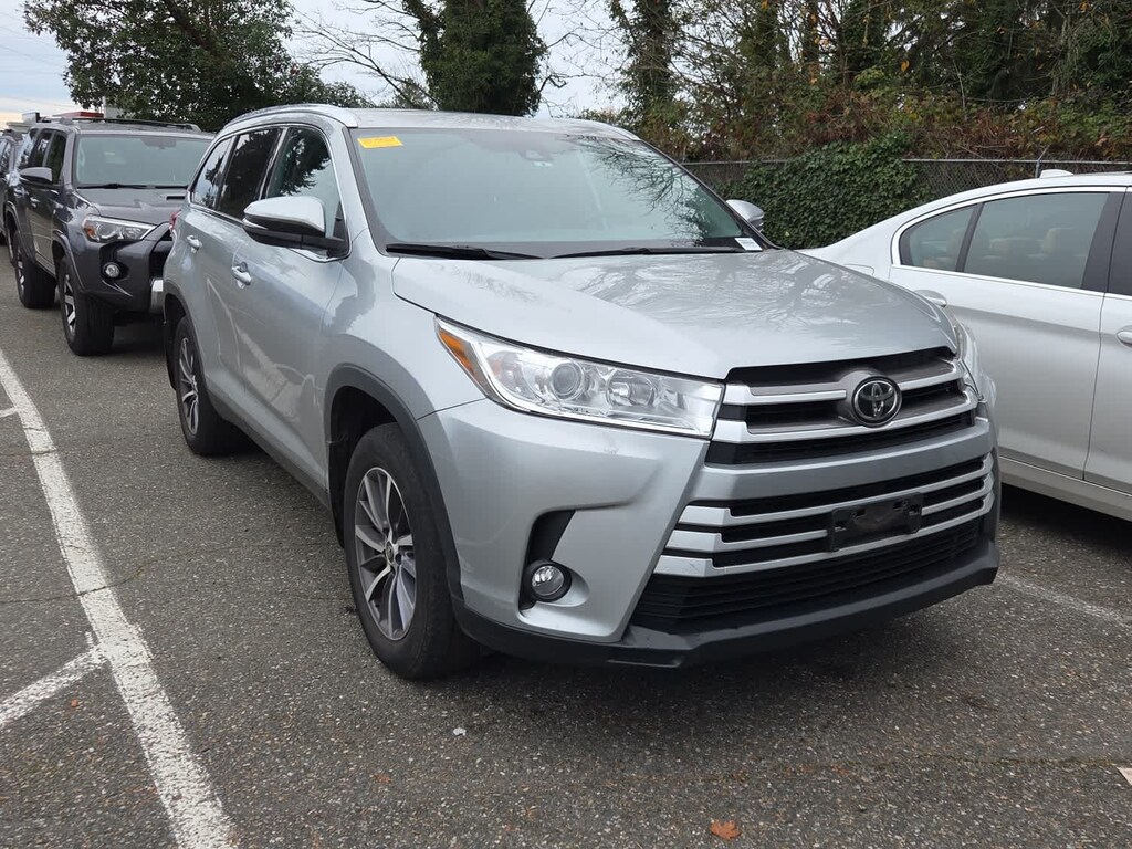Certified 2019 Toyota Highlander XLE V6 SUV