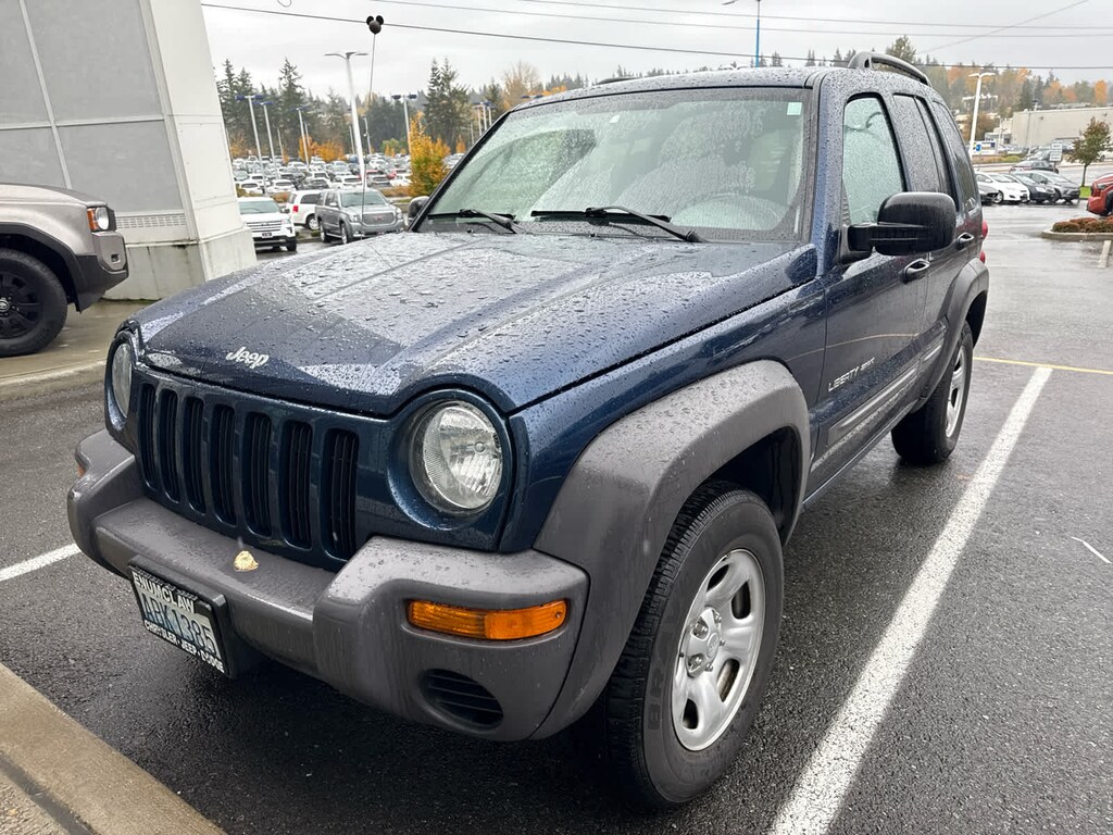 Used 2003 Jeep Liberty Sport SUV