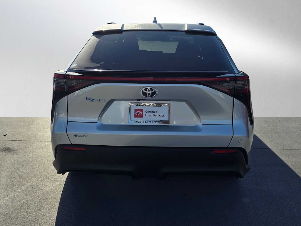 Used 2025 Toyota bZ4X XLE SUV
