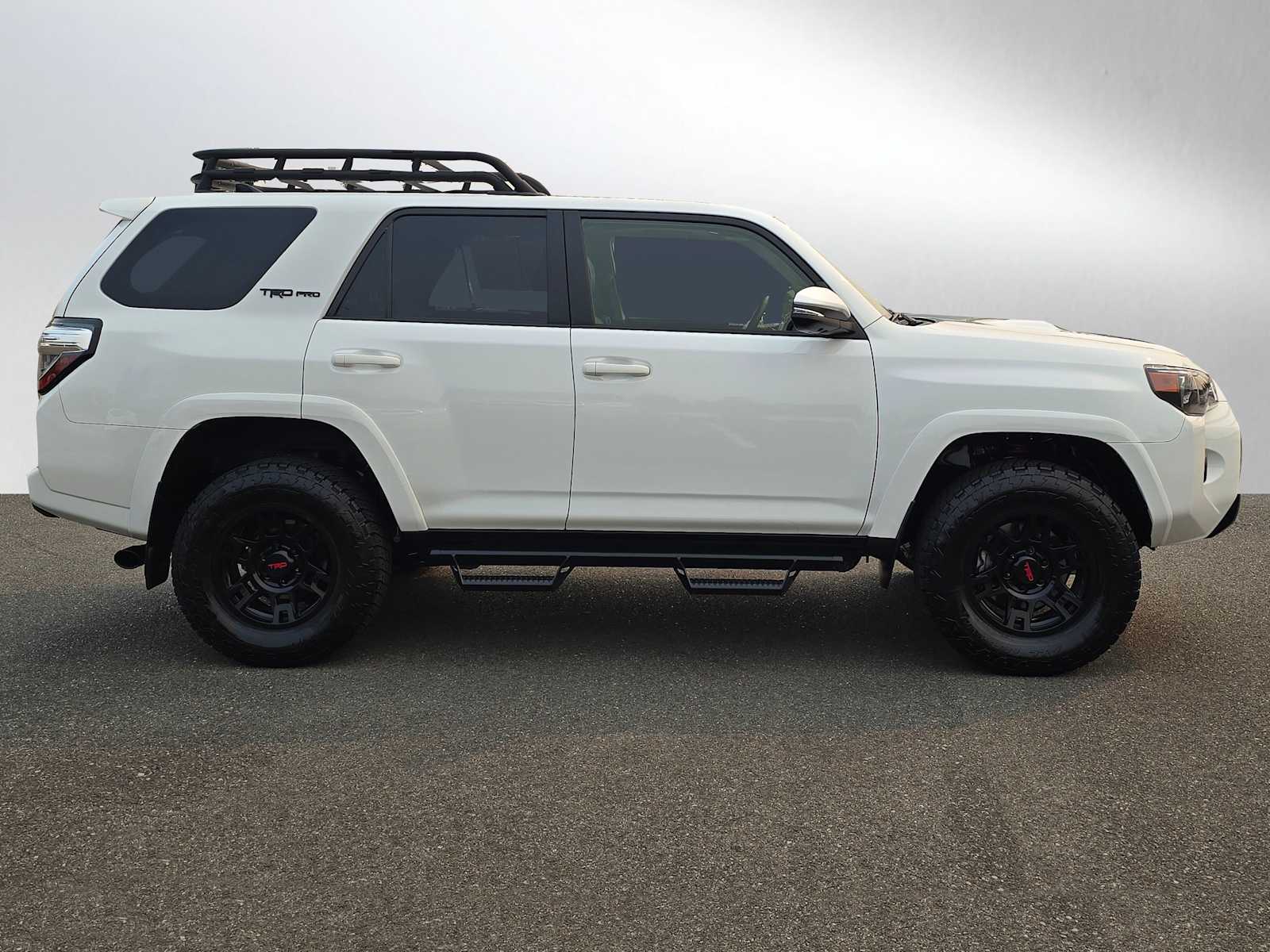2024 Toyota 4Runner TRD Pro photo 2