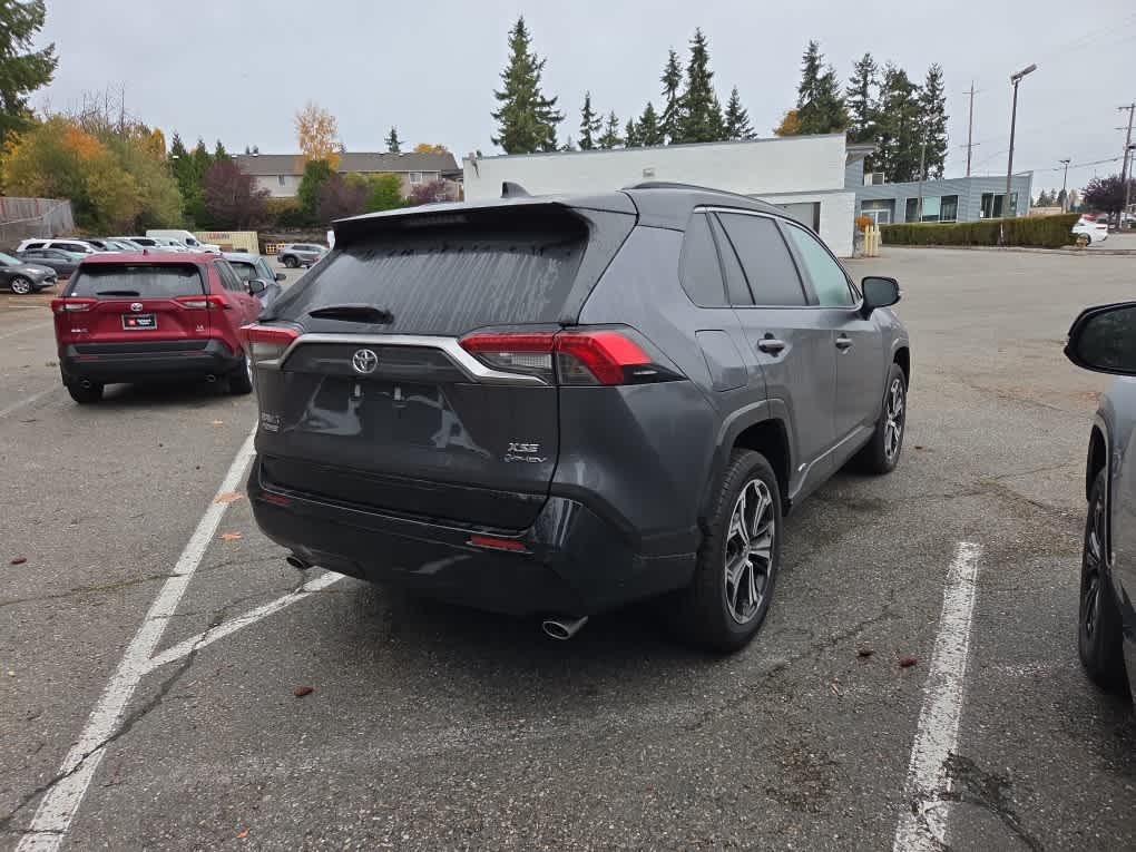 2025 Toyota RAV4 Prime XSE Premium photo 3