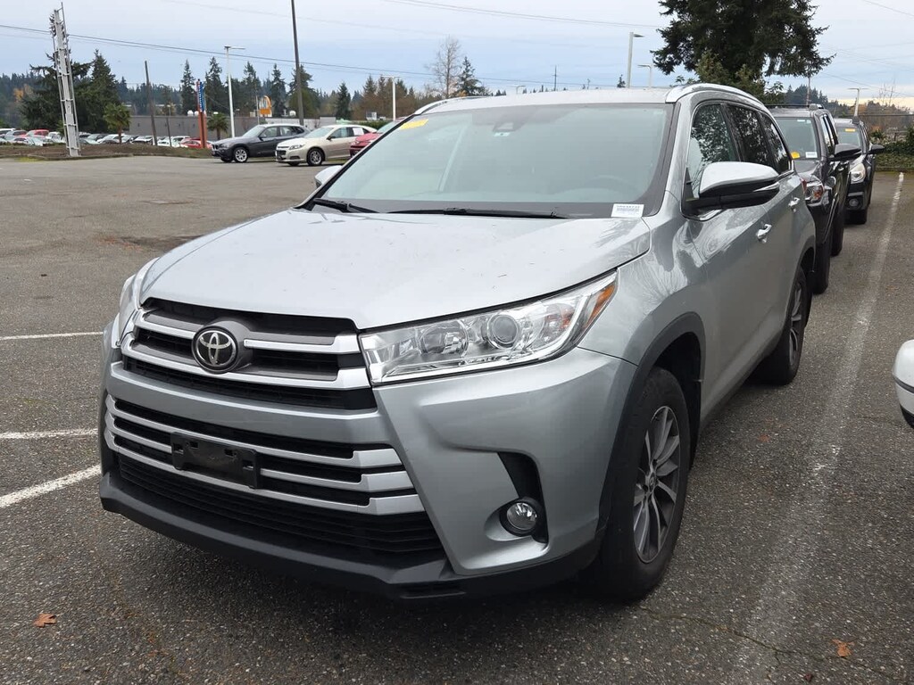 Certified 2019 Toyota Highlander XLE V6 SUV