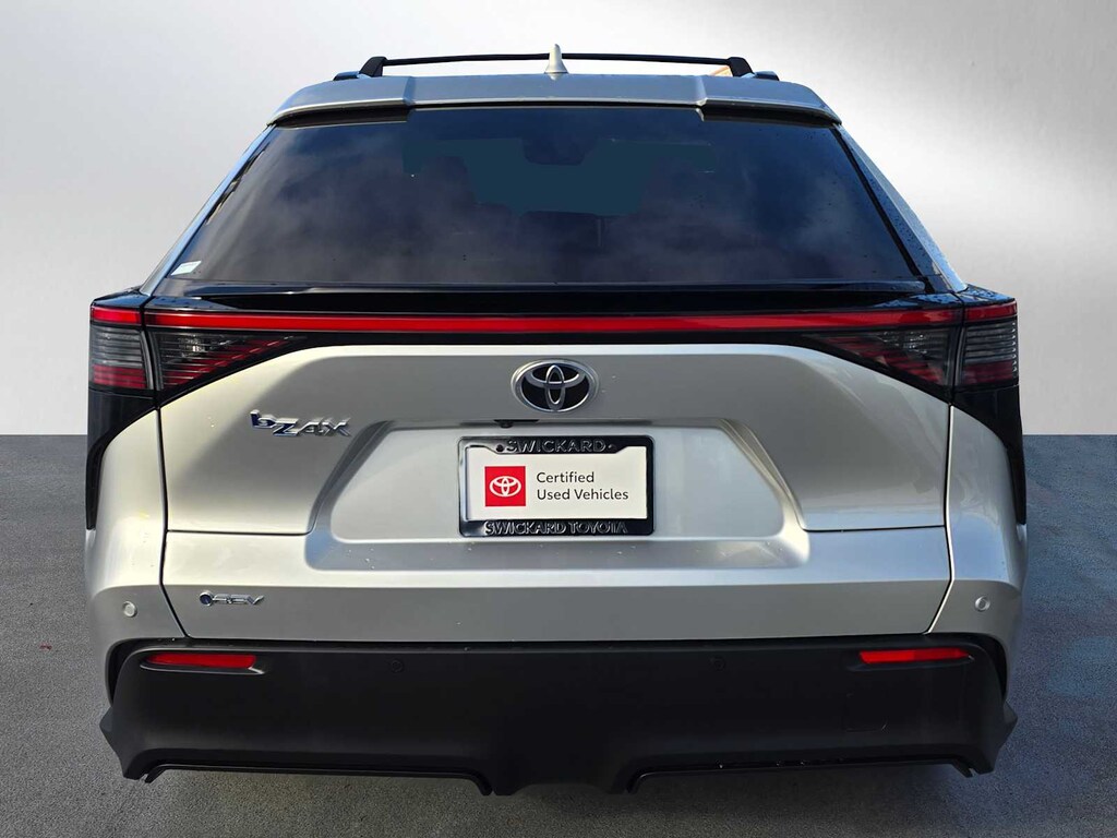 Used 2025 Toyota bZ4X XLE SUV