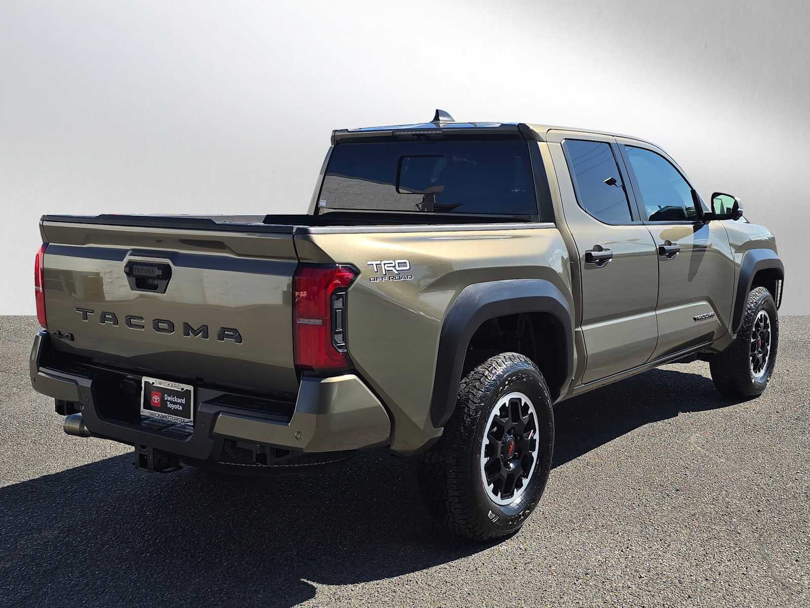 2024 Toyota Tacoma TRD Double Cab photo 3