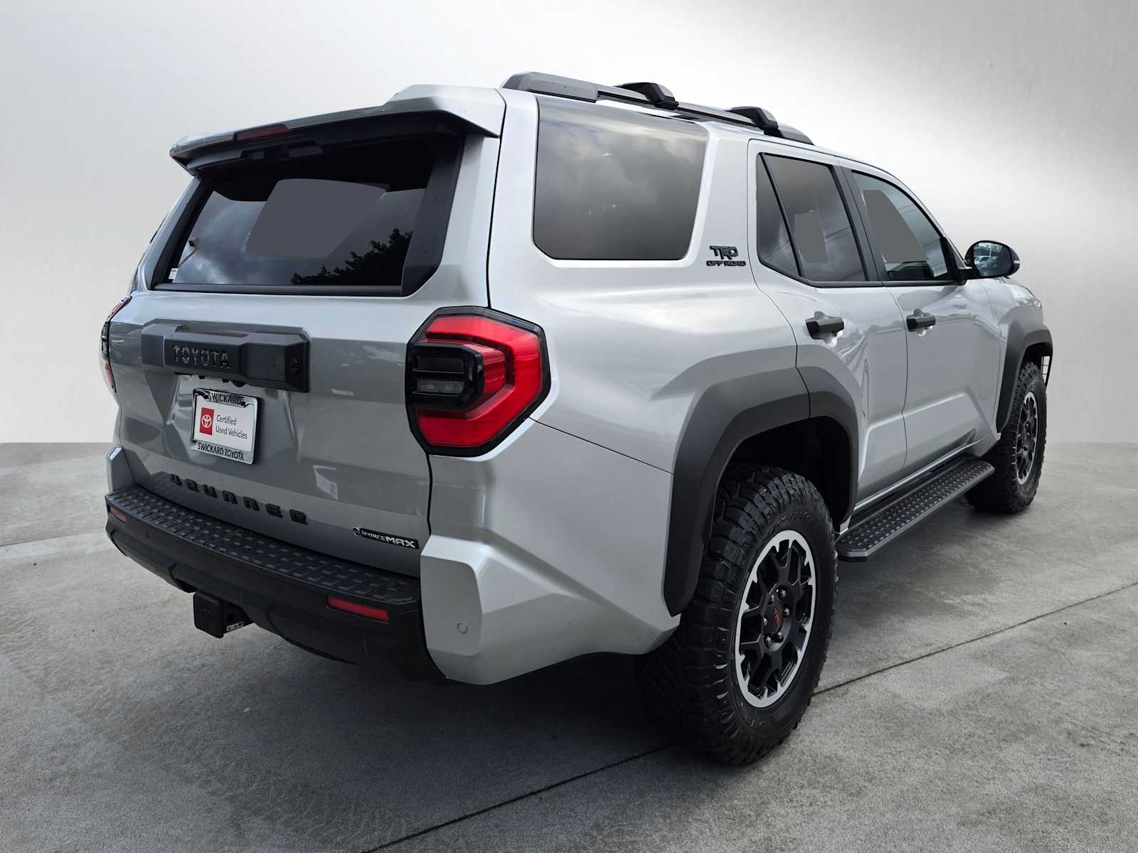 2025 Toyota 4Runner TRD Premium photo 3