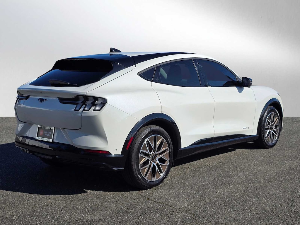 Used 2024 Ford Mustang Mach-E Premium SUV
