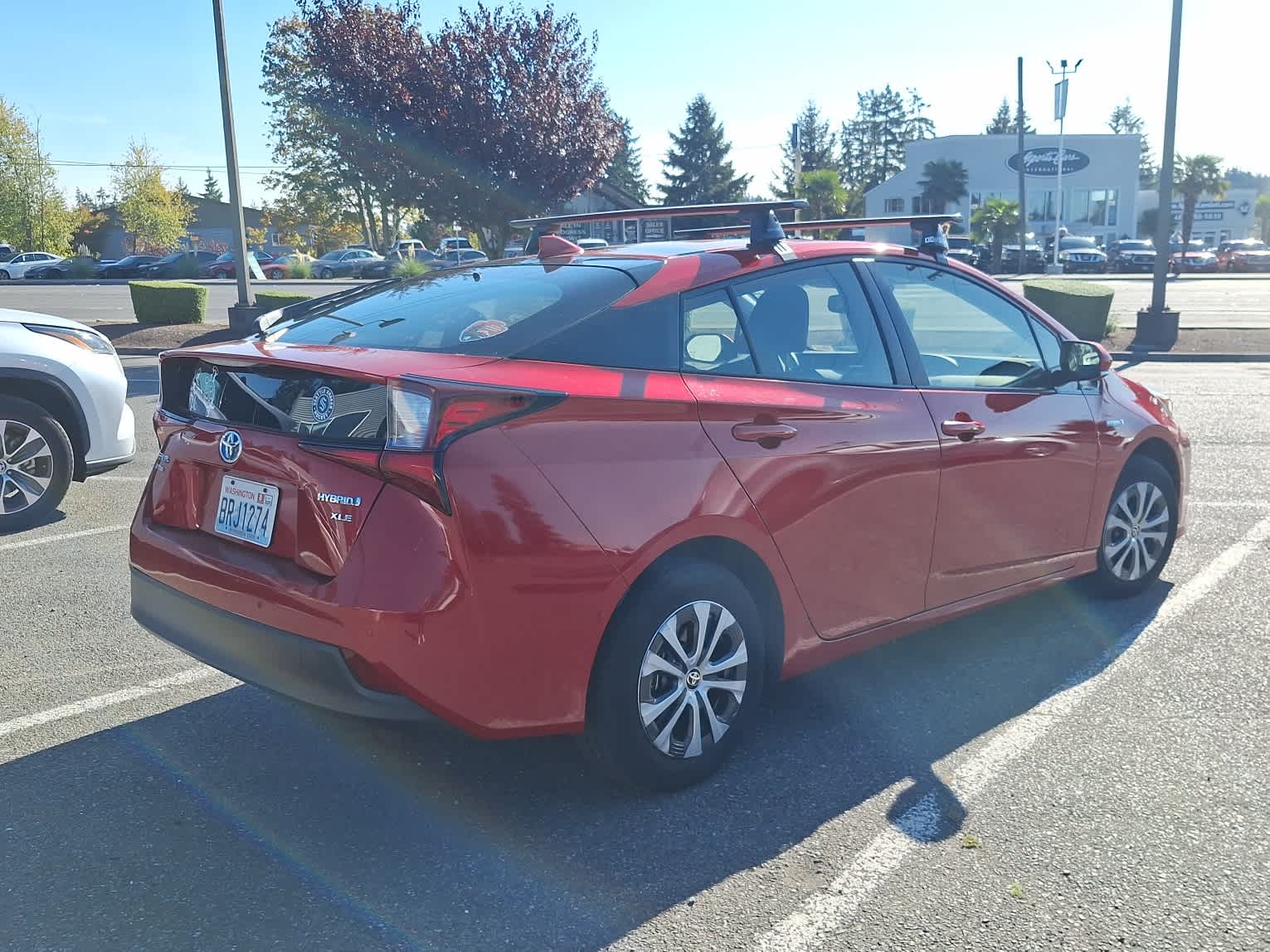 2019 Toyota Prius XLE AWD-e photo 3
