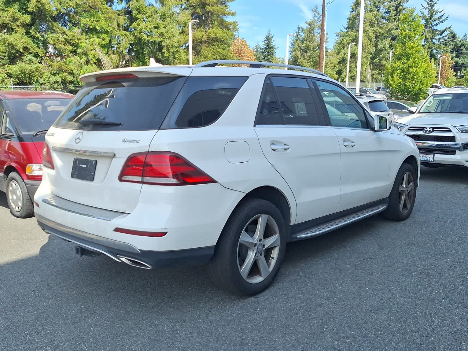 2017 Mercedes Benz GLE 350 4MATIC photo 2
