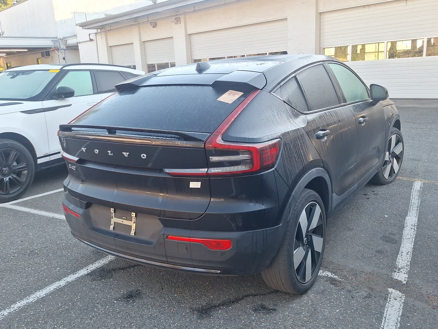 2023 Volvo C40 Recharge Ultimate photo 2