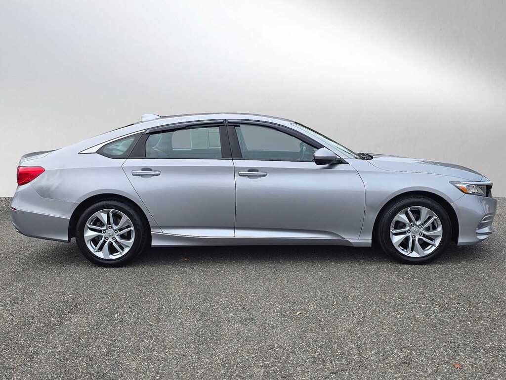 Used 2018 Honda Accord LX Sedan